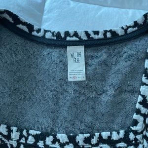 Free People Patterned Puff Sleeve Top Size: XS